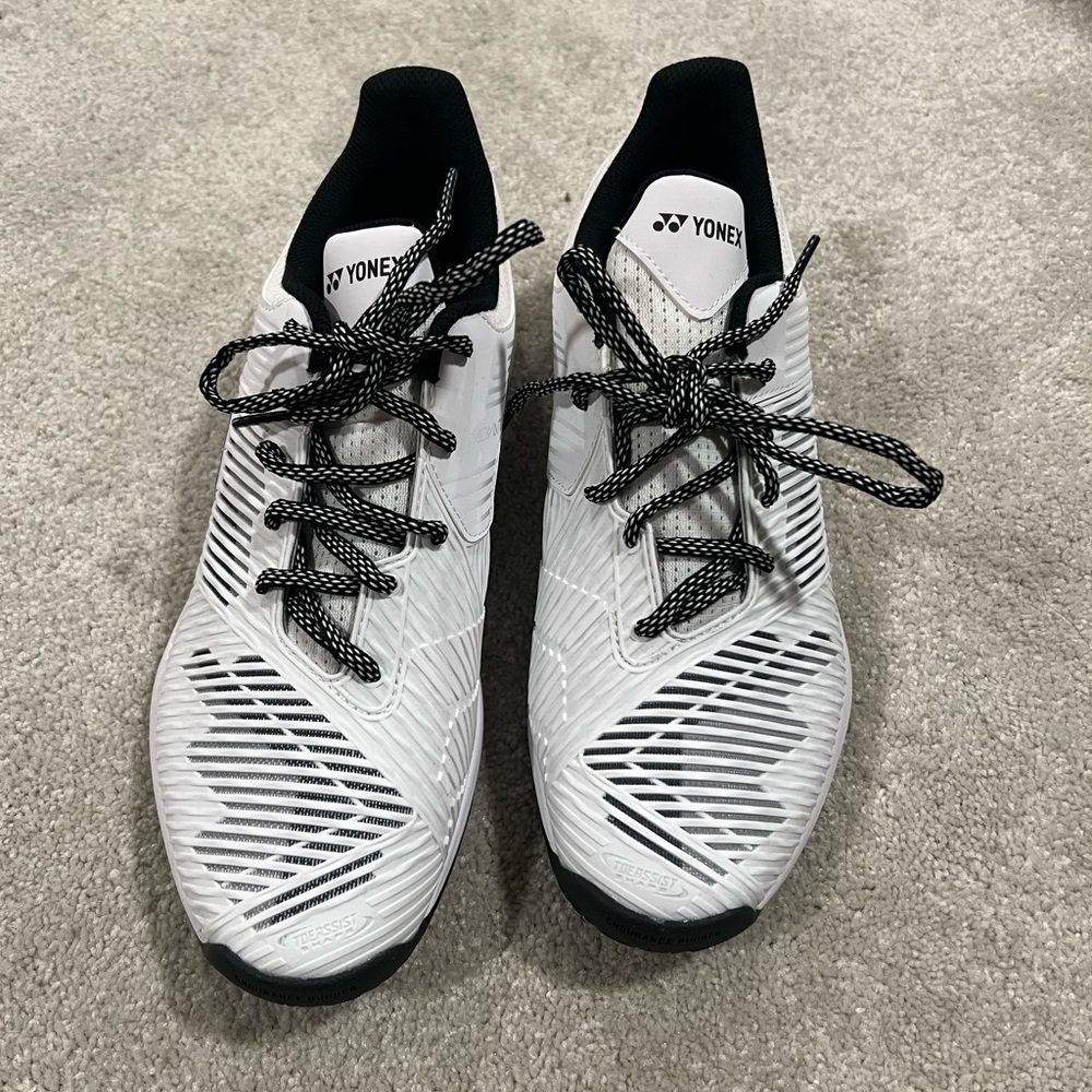 Yonex Tennis Sneaker